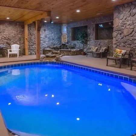 Saddle Creek Vila